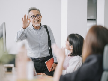 10 Short Retirement Messages for Coworkers