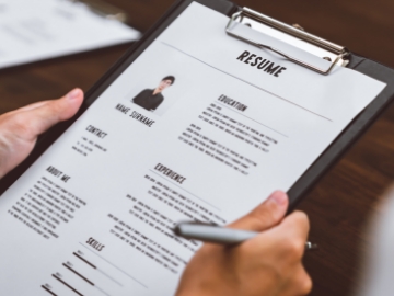 How to Describe Your Education in a Resume